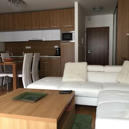 Apartman 塔莱 外观 照片