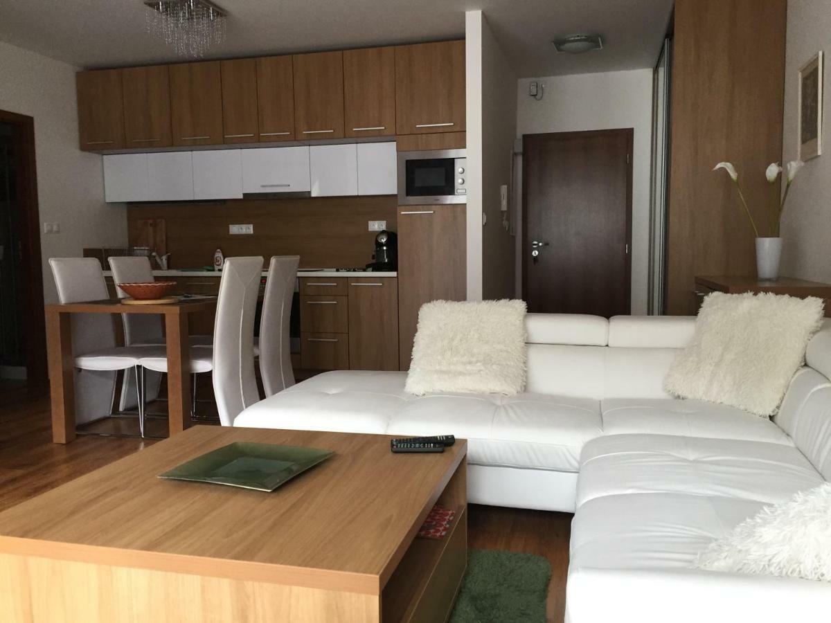 Apartman 塔莱 外观 照片